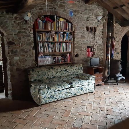 Attic With Balcony At Locanda Del Capo 카판노리 외부 사진